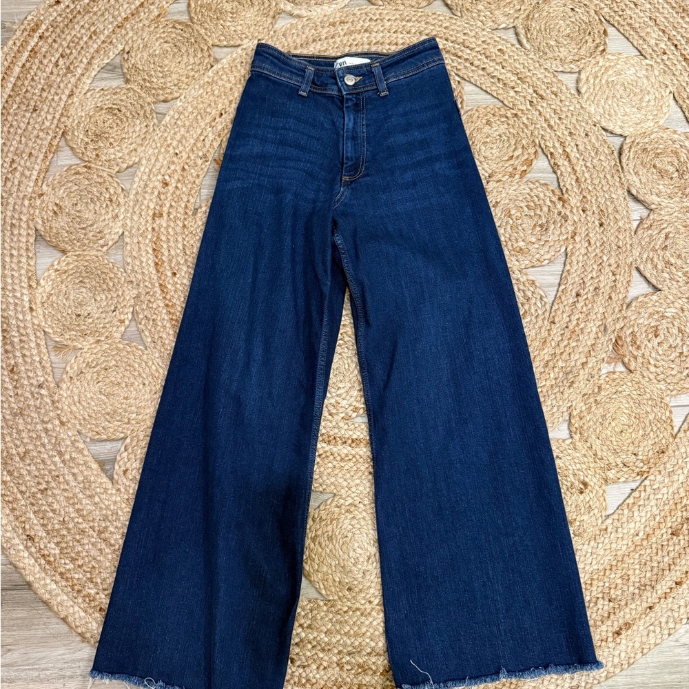 Zara Wide-Leg Blue Jeans